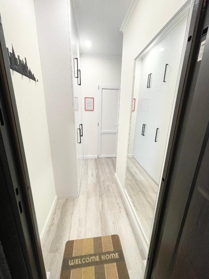 Apartment Studio New York 45 Irpin Exterior photo